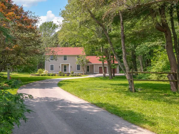 345 Mitchell Road, Cape Elizabeth, ME 04107