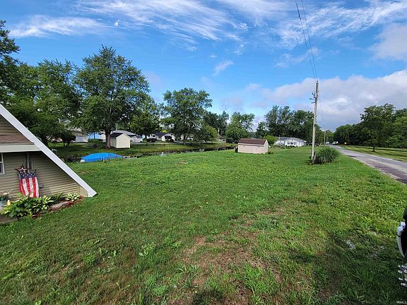 2nd image of 9397 W 90th Ln S