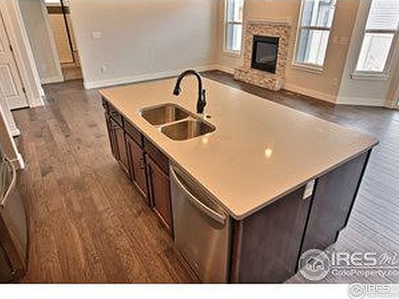 5th image of 4104 Florence Ave