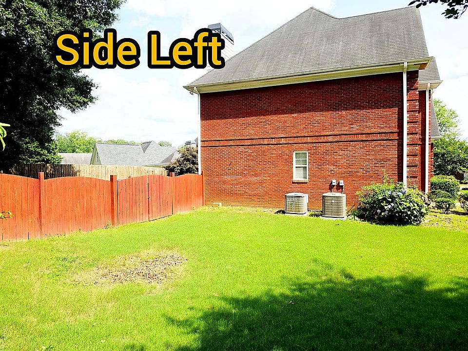 2nd image of 1001 McCoy Dr