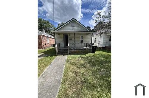 3545 S George St #A Photo 1