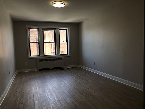 2nd image of 92 Highland Ave #35E