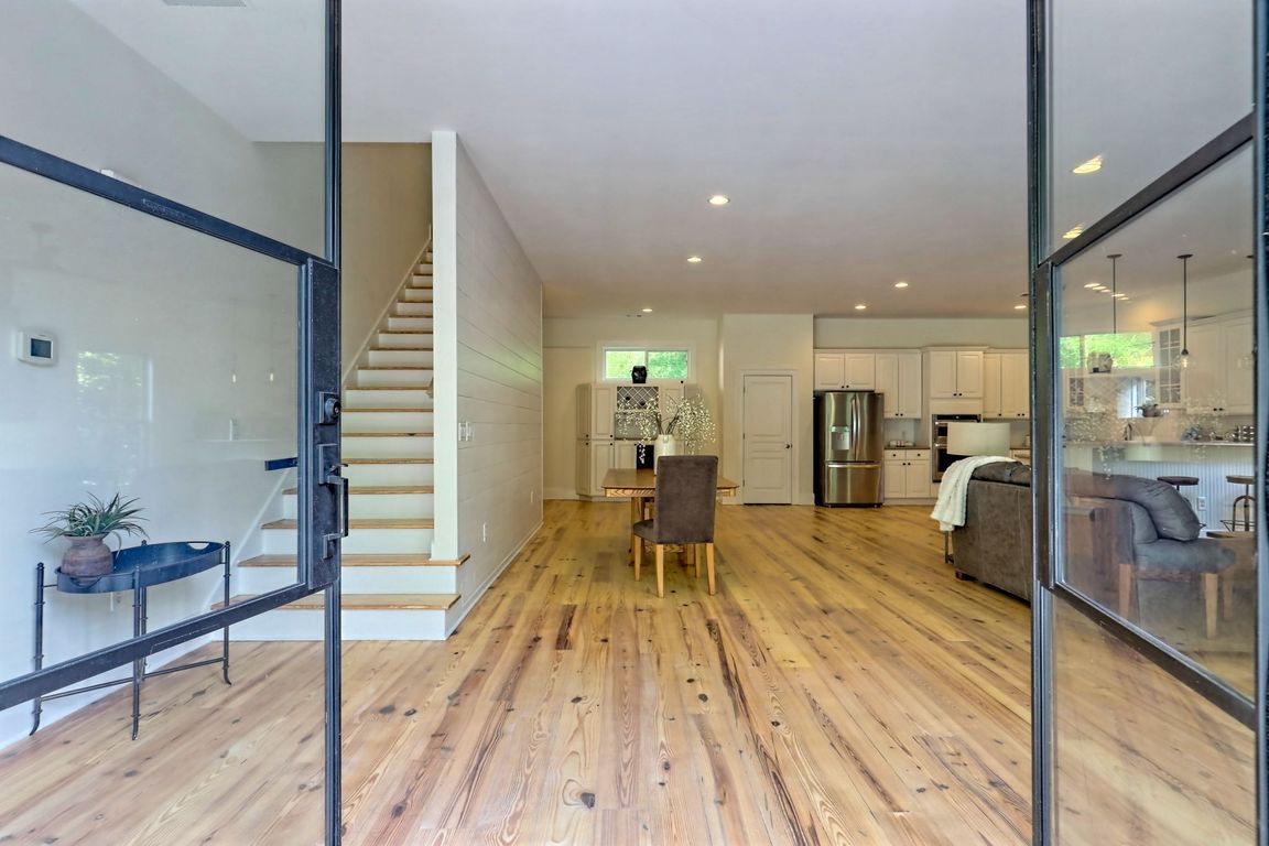 32-web-or-mls-336 Fulton Rd (25)