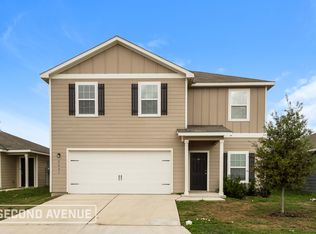 2823 Forsyth Cyn, Converse, TX 78109