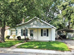 1315 S 10th St, Pekin, IL