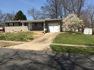 1555 Night Dr, Florissant, MO