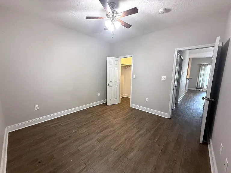 2802 Miller Ave — Photo 18