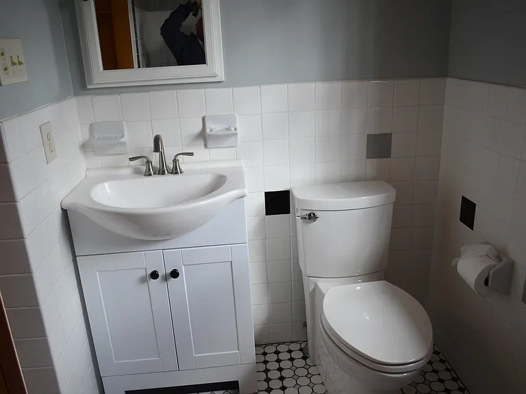 Upstairs bathroom