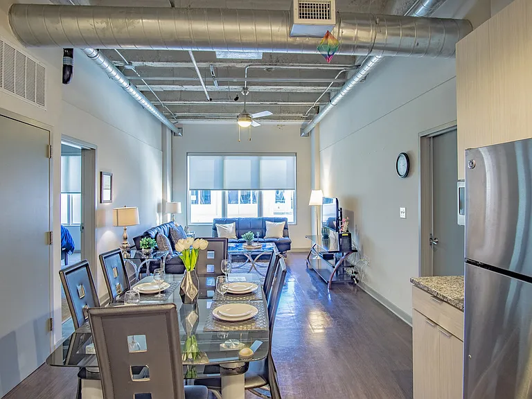 550 W Peachtree St NW #ID1013805P — Photo 5