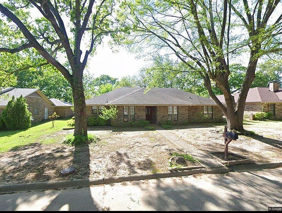 1st image of 55 Lanshire Dr