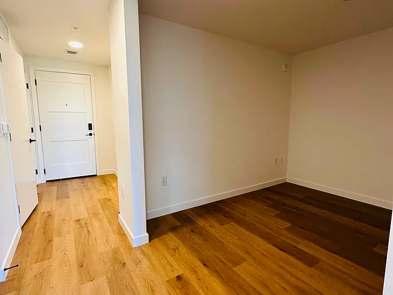 1648 NE 124th St #246 — Photo 8