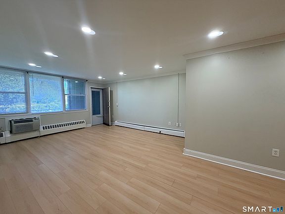 3rd image of 15 Ellsworth Street #7