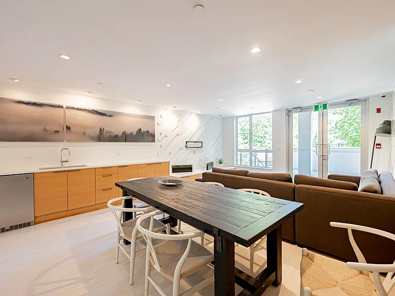 1621 Hamilton Ave #109 — Photo 17
