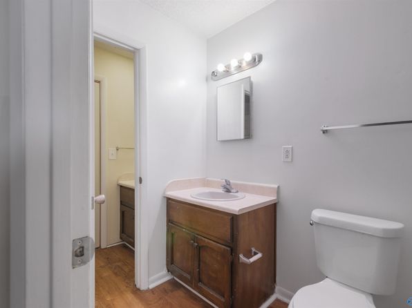 huntsville-alabama-190762264 picture