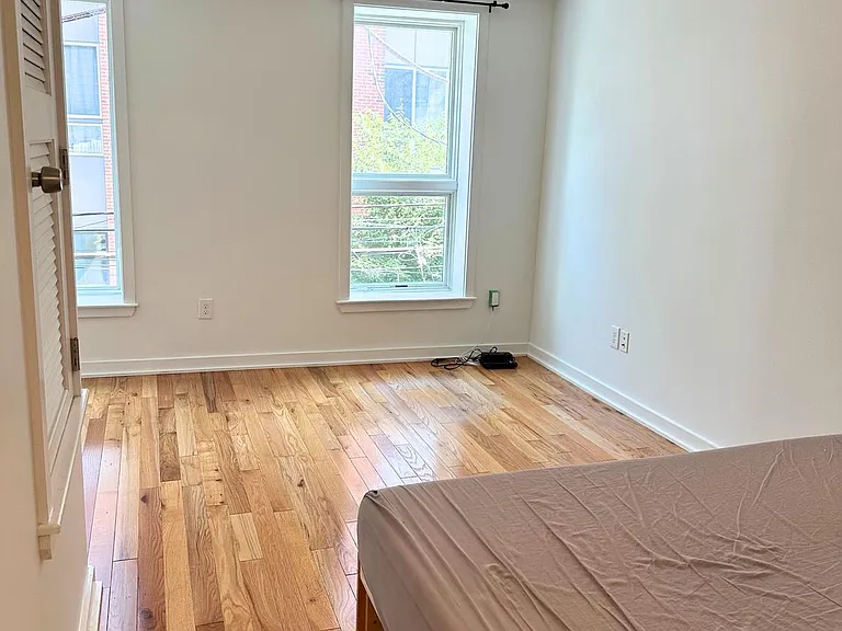 1204 E Palmer St #3 — Photo 4