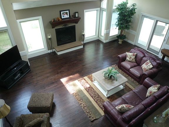 4th image of 1421 Forest Hills Dr