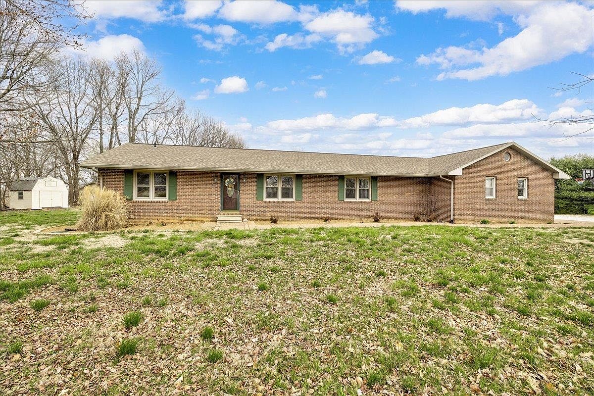 7289 Old Corydon Rd, Henderson, KY 42420 | Zillow