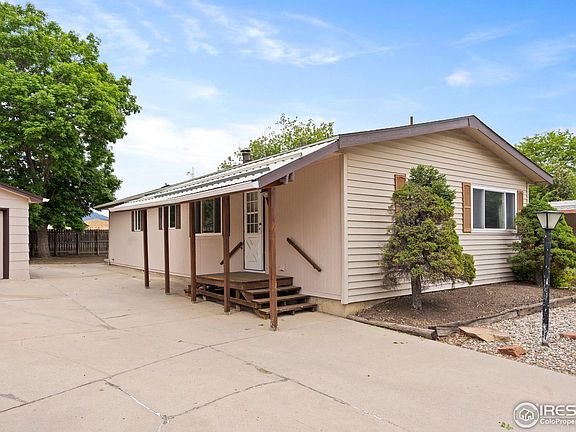 2nd image of 1155 Caroline Ct