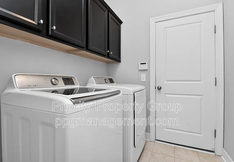 16436 Palisades Commons Dr — Photo 25