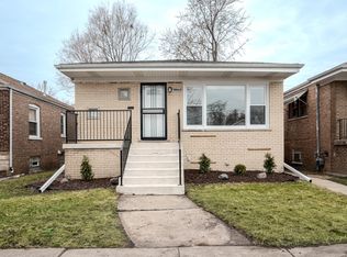 9042 S Dobson Ave, Chicago, IL 60619