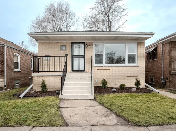 9042 S Dobson Ave, Chicago, IL 60619