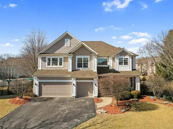 214 Glenbrook Ct, Gilberts, IL 60136