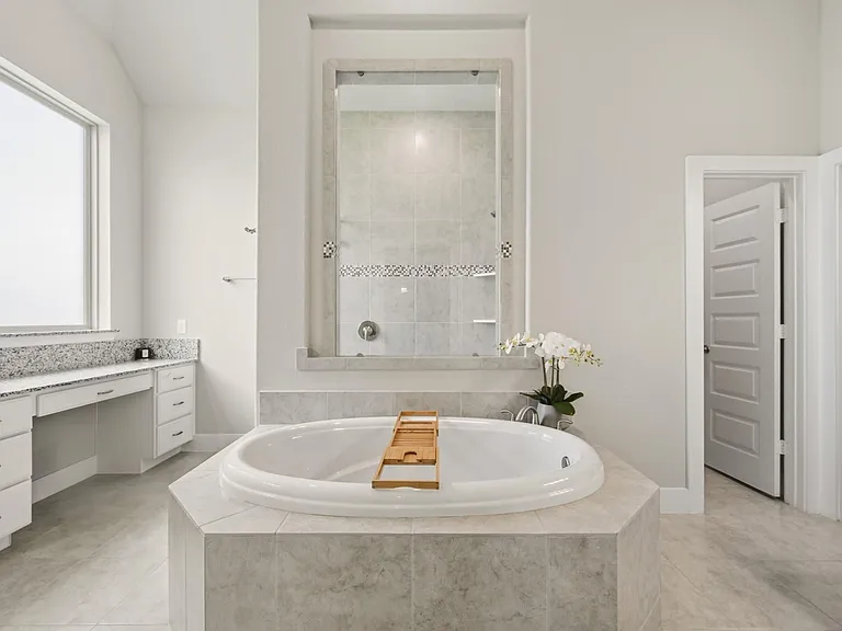 2714 Coastal Trl — Photo 18