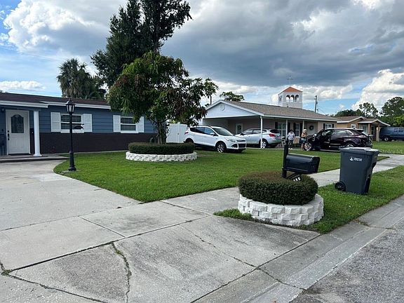 3rd image of 5112 GATEWAY DRIVE