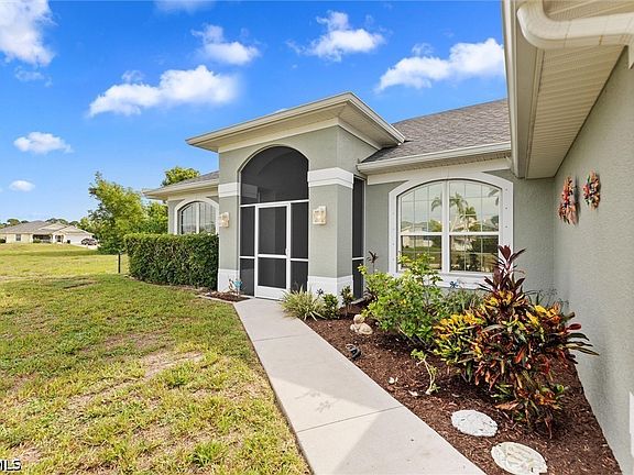 3rd image of 3225 NW 2nd Pl