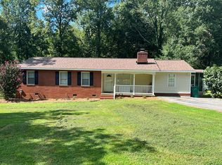 101 Glendale Ave, Greenwood, SC 29649