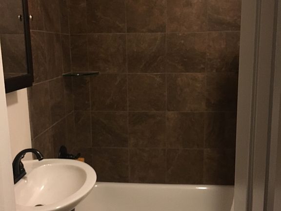 5th image of 445 Virginia St