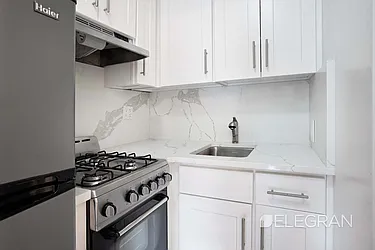 Rented by (Legacy) Elegran