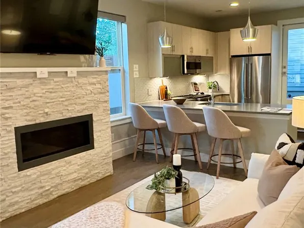 558 Madison Street, Denver, CO 80206