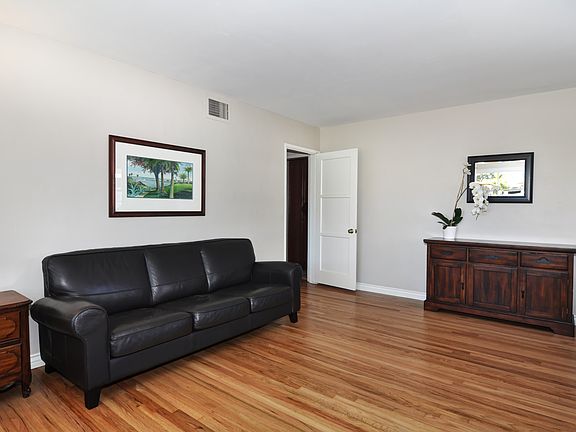3rd image of 175 Lockwood Park Pl