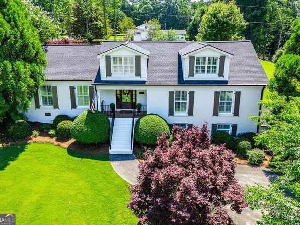 102 S Ole Hickory Trl, Carrollton, GA 30117