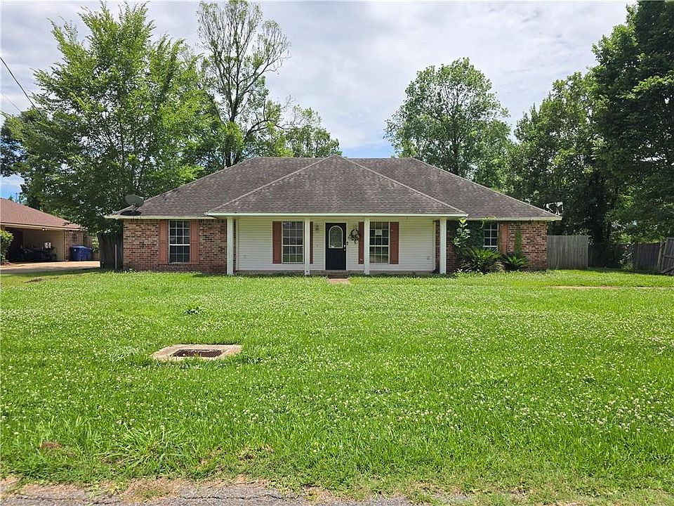 1st image of 68 Bayou Oaks Dr