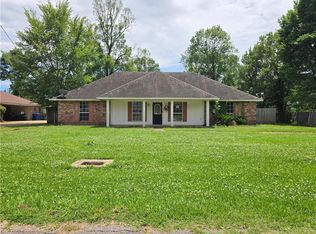 68 Bayou Oaks Dr, Alexandria, LA 71303