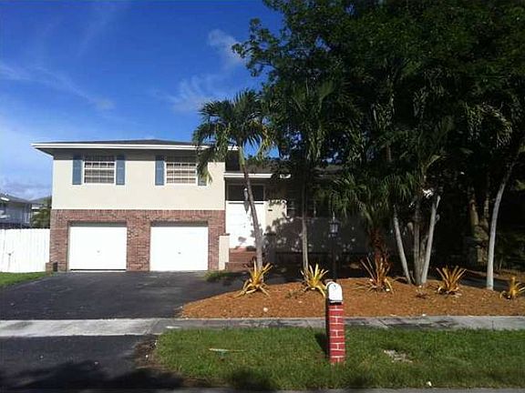 2nd image of 19811 SW 81st Ct