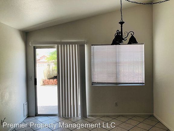 2nd image of 6482 Eagle Creek Ln