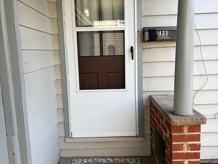 Side entry