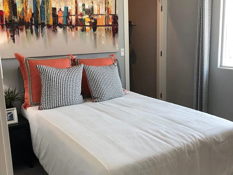 2203 S Dianthus Ct — Photo 11