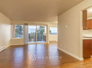 Sunset Villa Apartments, Seattle, WA 98117