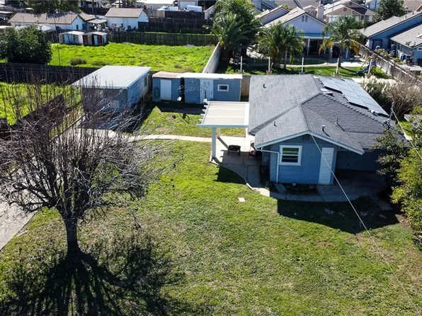 323 Rogers Ln, Calimesa, CA 92320