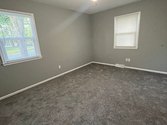 4th image of 5937 Pflumm Rd #1