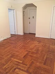 Rented by Roberto Guilbet, LREB