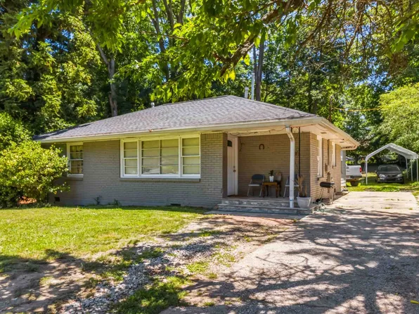 1254 Lloyd Dr, Forest Park, GA 30297