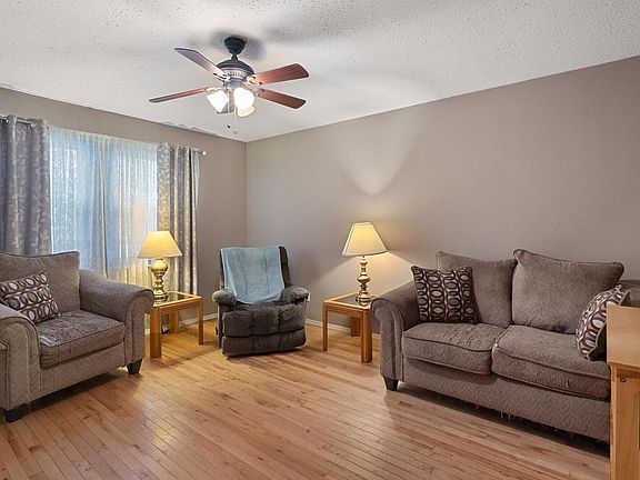 4th image of 1784 Fairfax Dr