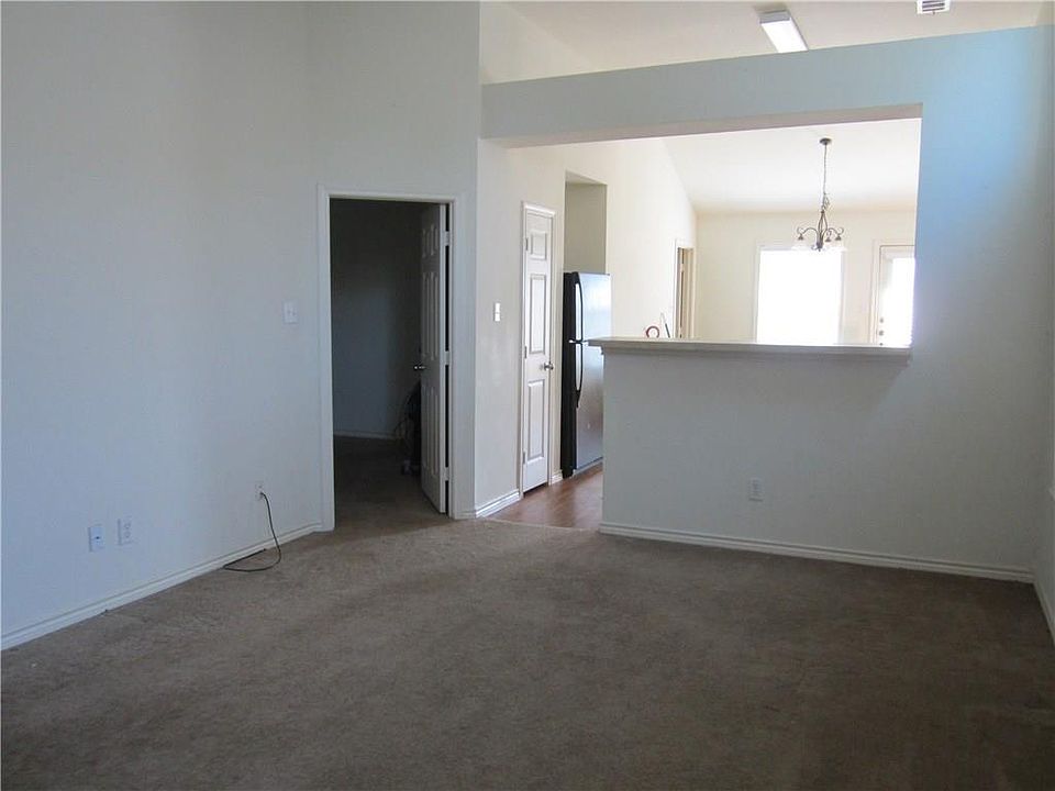 1st image of 8842 Stewart St