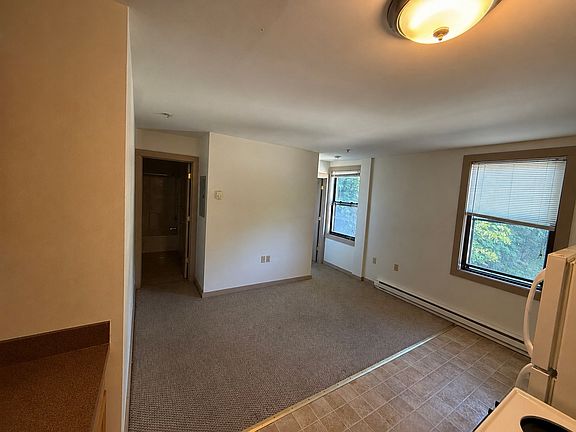 3rd image of 279 Main St #8