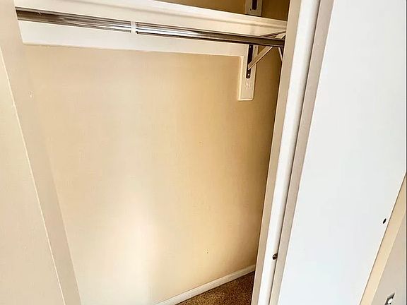 4th image of 605 Rue Marseille
